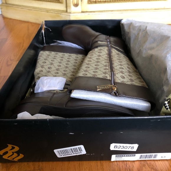 New Rocawear Brown Riding Boots - Picture 3 of 7